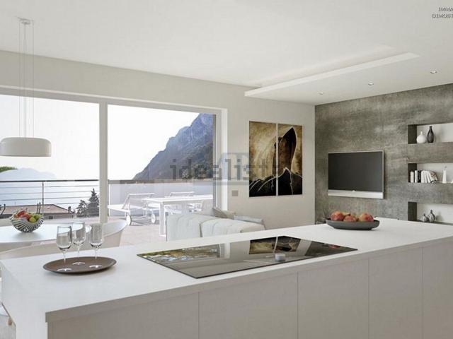 Appartamento in vendita di 160 m² in Via San Pellico