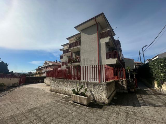 Appartamento in vendita di 160 m² in Via San Sofia, 31