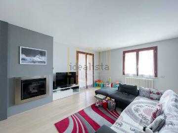 Appartamento in vendita di 160 m² in Via Sandro Pertini