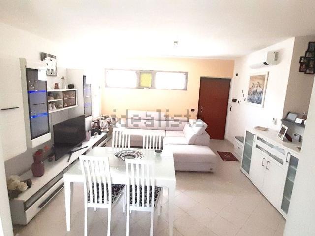Appartamento in vendita di 160 m² in Via Sarzana