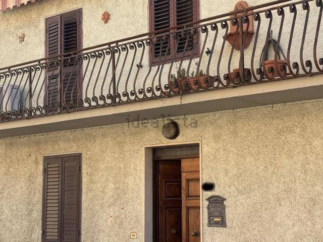 Appartamento in vendita di 160 m² in Via Scansanese Ponte