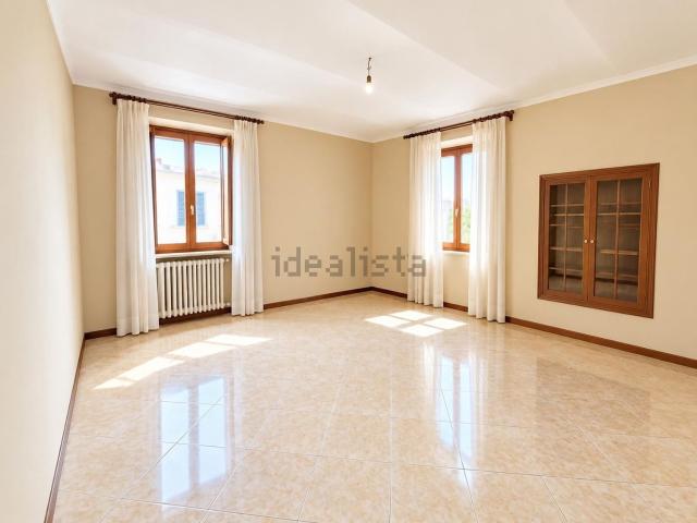 Appartamento in vendita di 160 m² in Via Patrioti