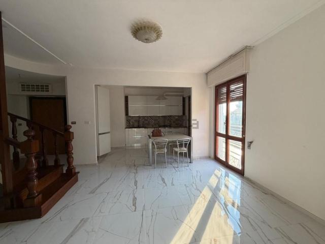 Appartamento in vendita di 160 m² in Via Piave, 18