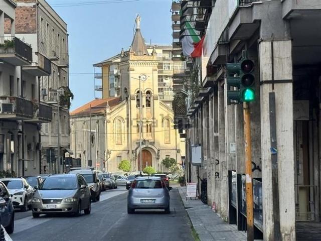 Appartamento in vendita di 160 m² in Via Principe Nicola