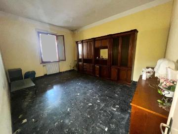 Appartamento in vendita di 160 m² in Via Roma