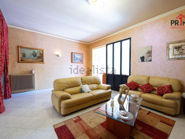 Appartamento in vendita di 160 m² in Via Roma, 13