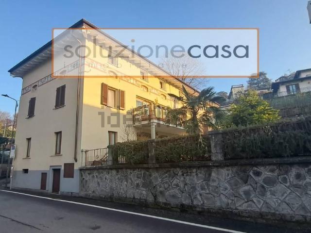 Appartamento in vendita di 160 m² in Via Roma, 12