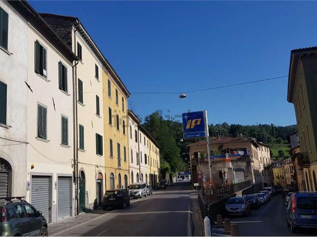 Appartamento in vendita di 160 m² in Via Roma