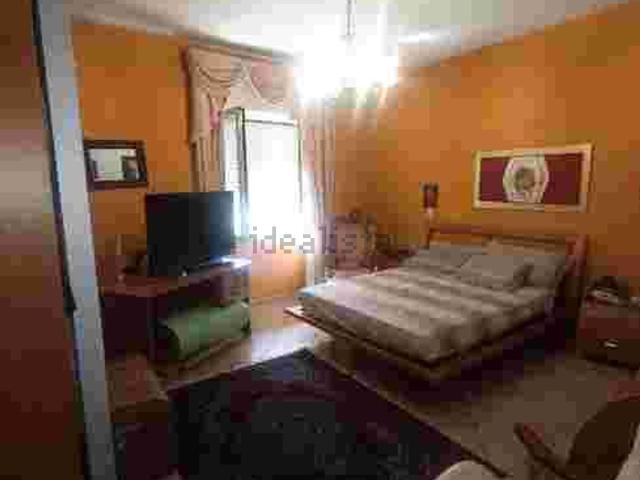 Appartamento in vendita di 160 m² in Via Ragazzi del &apos 99