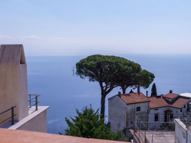 Appartamento in vendita di 160 m² in Via Reid Nevile, 4