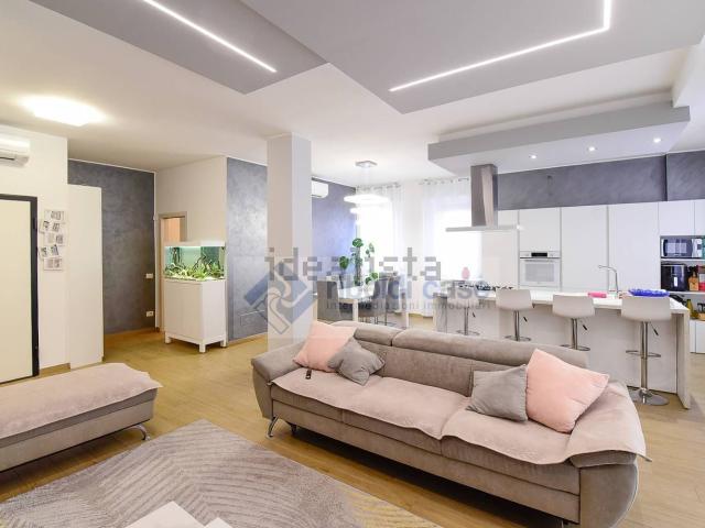 Appartamento in vendita di 160 m² in Via Timavo