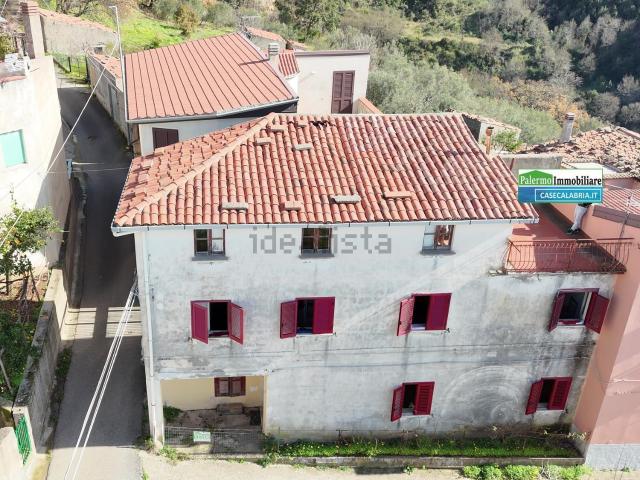 Appartamento in vendita di 160 m² in Via Timpone, 173