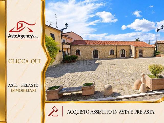 Appartamento in vendita di 160 m² in Via Umberto I