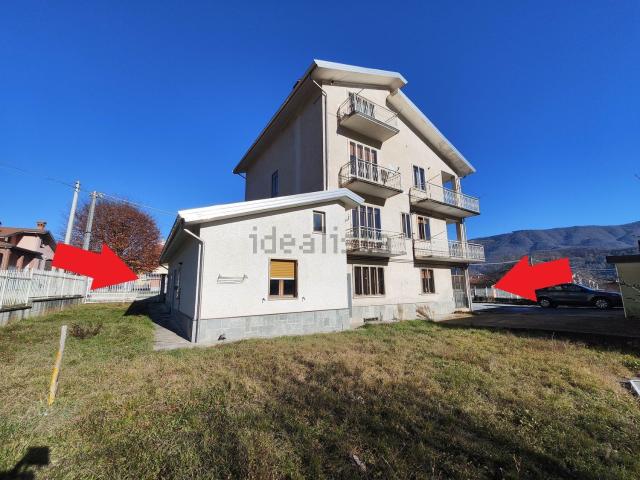 Appartamento in vendita di 160 m² in Via Valcasotto, 21