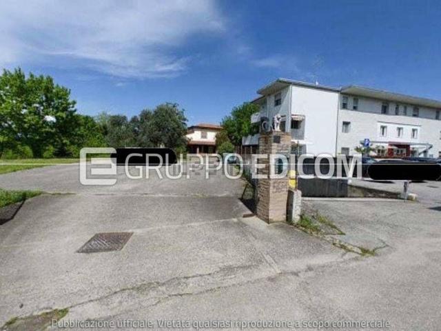 Appartamento in vendita di 160 m² in Via Vallenoncello