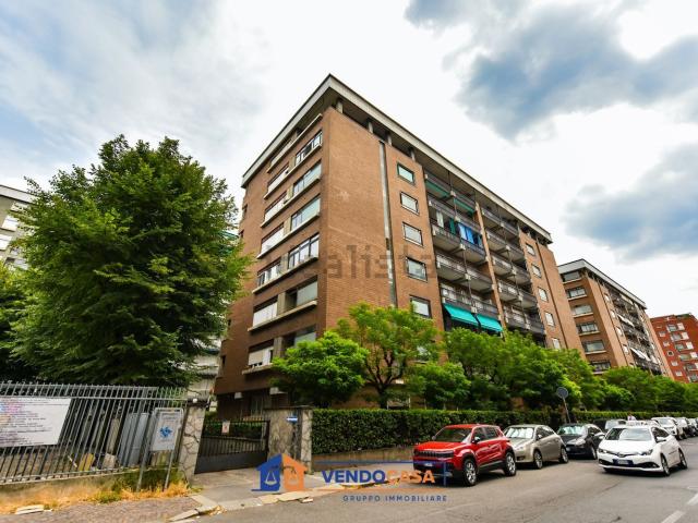 Appartamento in vendita di 160 m² in Via Ventimiglia, 65