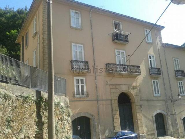 Appartamento in vendita di 160 m² in Via vittorio emanuele, 90