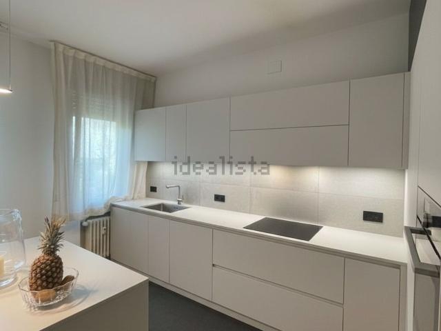 Appartamento in vendita di 160 m² in Via Zabarella