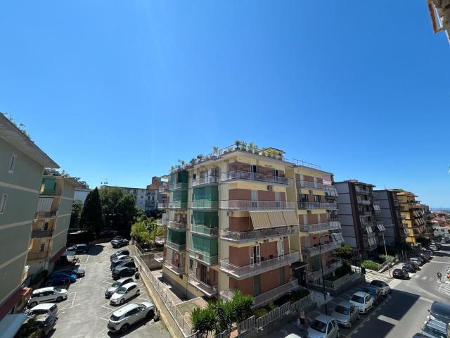 Appartamento in vendita di 160 m² in Viale Ascione, 29