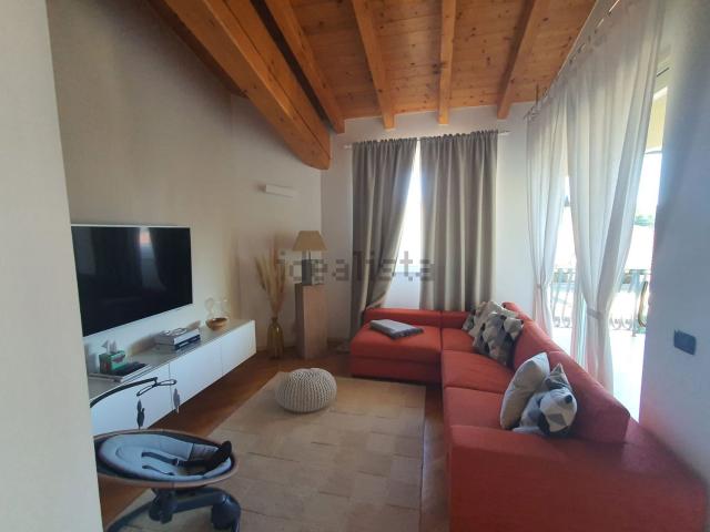 Appartamento in vendita di 160 m² in Viale Motta