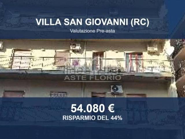 Appartamento in vendita di 160 m² in Viale Rocco Larussa, 107