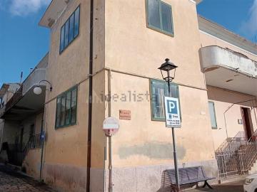 Appartamento in vendita di 160 m² in Vico Camillo Benso Conte di Cavour