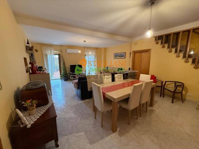 Appartamento in vendita di 160 m² in Corso Umberto I