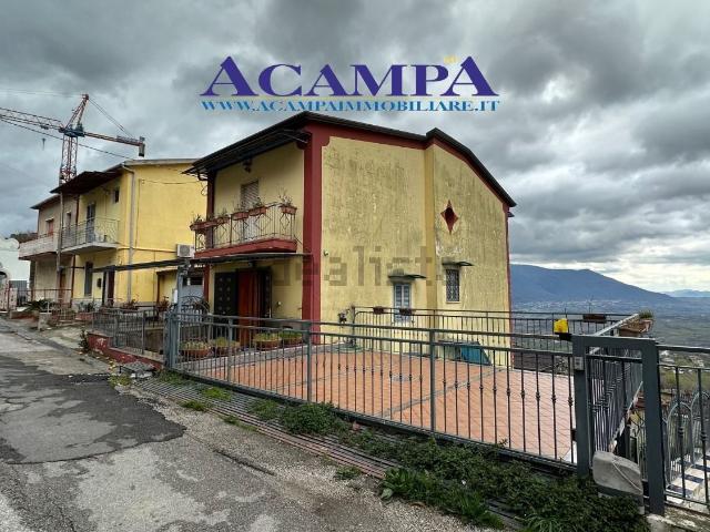 Appartamento in vendita di 160 m² in Corso Umberto