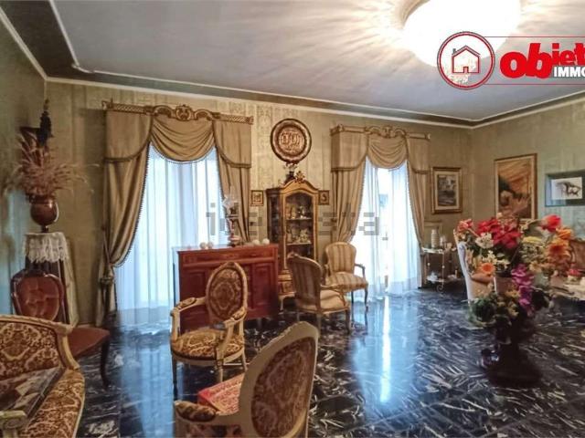 Appartamento in vendita di 160 m² in Corso Aldo Moro, 153