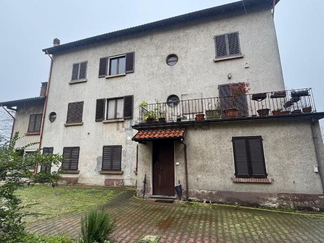 Appartamento in vendita di 160 m² in Corso Genova, 60