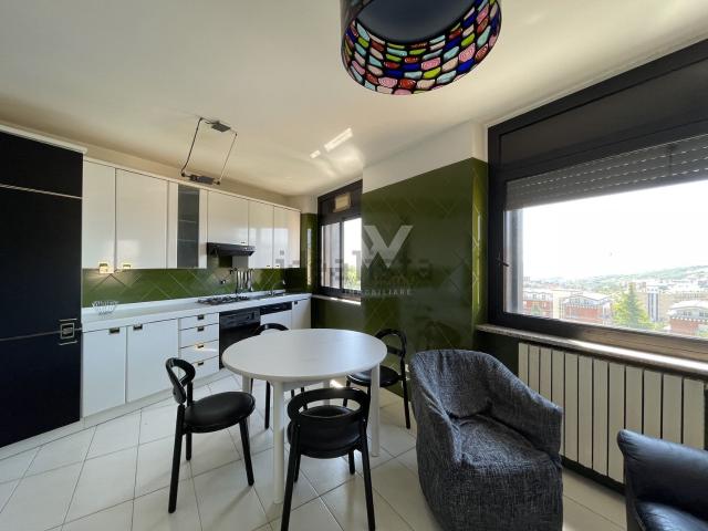 Appartamento in vendita di 160 m² in Corso Giuseppe Mazzini, 101