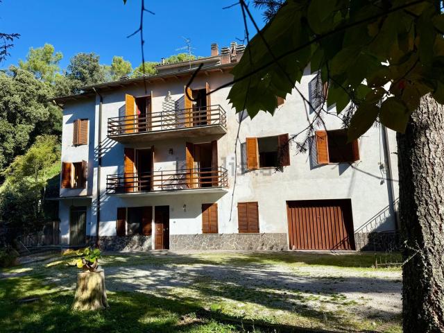 Appartamento in vendita di 160 m² in Località Licina, 23