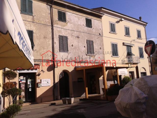 Appartamento in vendita di 160 m² in Piazza Carlo Miniati