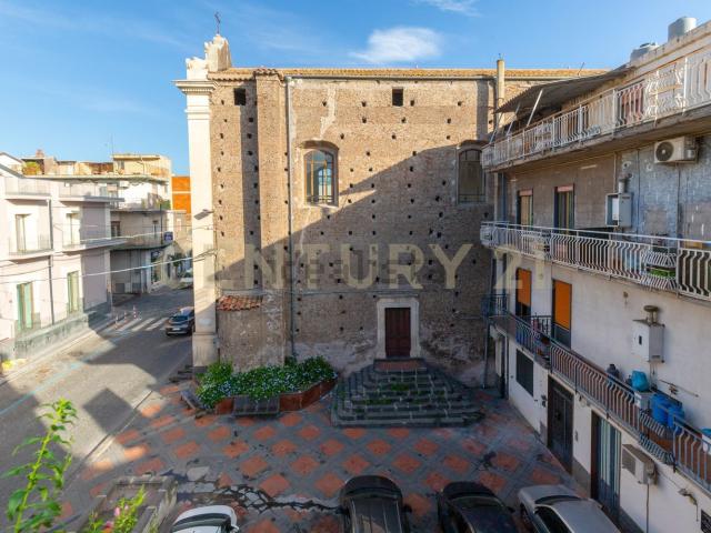 Appartamento in vendita di 160 m² in Piazza Giovanni Longo, 122