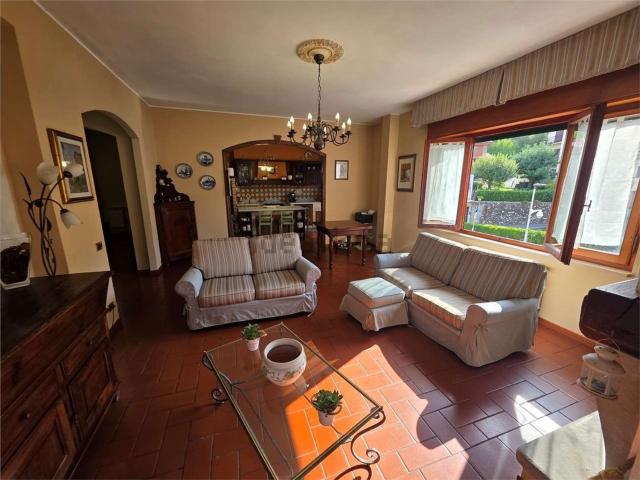 Appartamento in vendita di 160 m² in Piazza della Repubblica