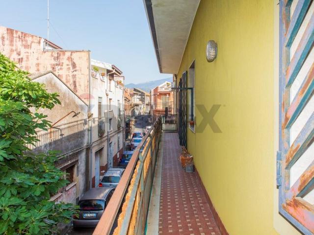 Appartamento in vendita di 161 m² in Via Capitano Lo Faro, 62