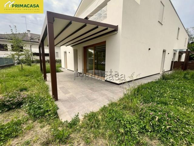 Appartamento in vendita di 161 m² in Via Carlo Rosselli