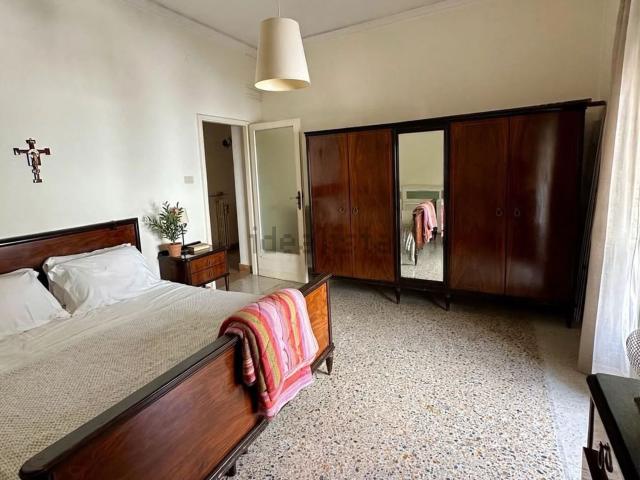 Appartamento in vendita di 161 m² in Via Domenico Fontana, 30