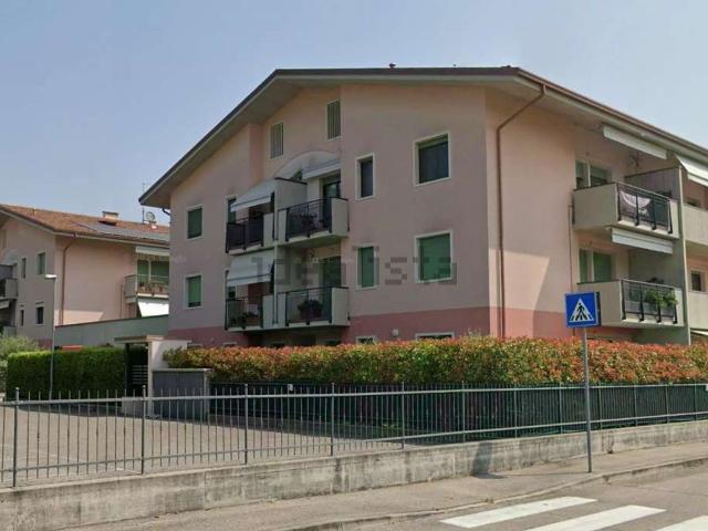 Appartamento in vendita di 161 m² in Via Dino Buzzati, 14