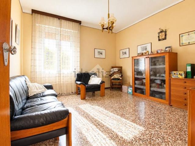 Appartamento in vendita di 161 m² in Via Frati Strada Bassa, 1