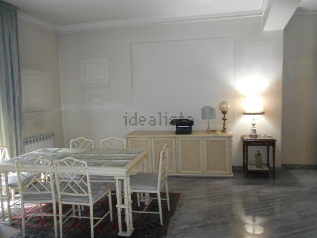 Appartamento in vendita di 161 m² in Via Lo Jacono Francesco, 31