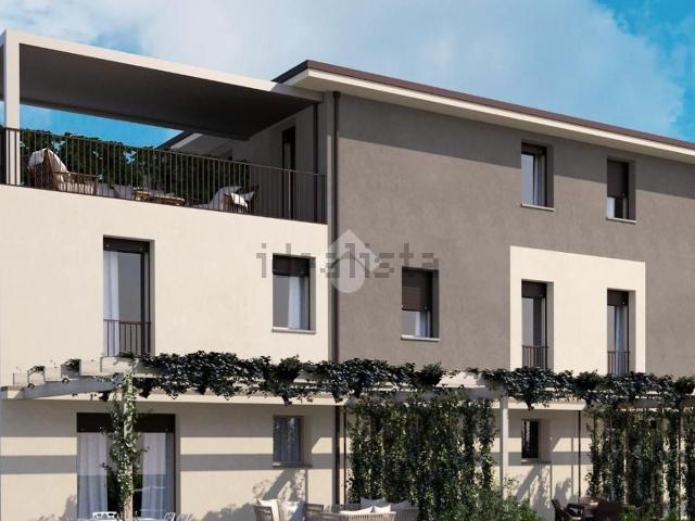 Appartamento in vendita di 161 m² in Via Liberazione