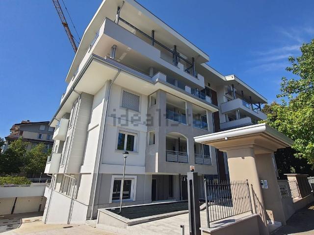 Appartamento in vendita di 161 m² in Via Nino Bixio, 2