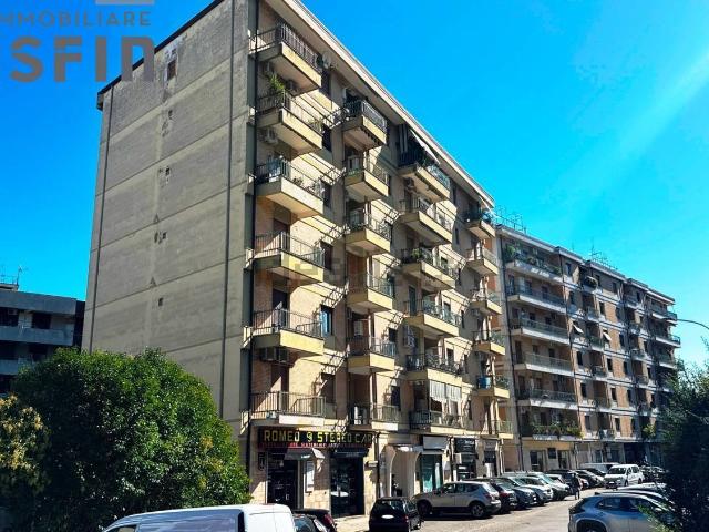 Appartamento in vendita di 161 m² in Viale Guglielmo Marconi, 72