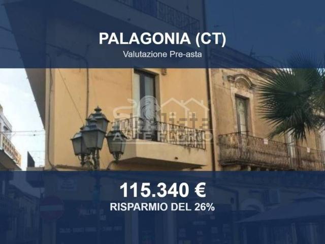 Appartamento in vendita di 161 m² in Piazza Giuseppe Garibaldi, 1