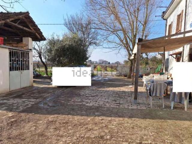 Appartamento in vendita di 161 m² in Strada Entirate, 52