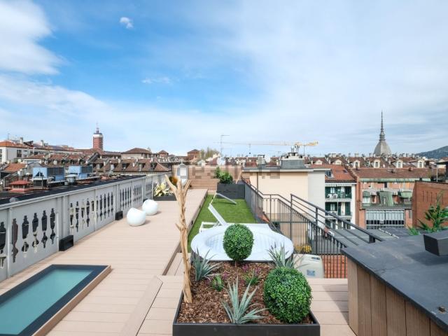Appartamento in vendita di 162 m² in Via Carlo Alberto, 31
