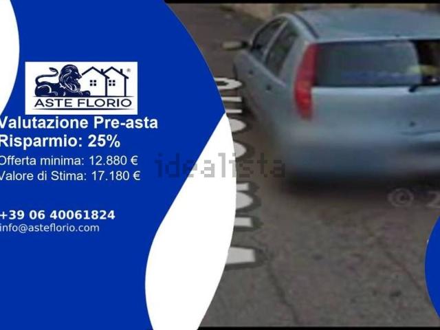 Appartamento in vendita di 141 m² in Via Cerro