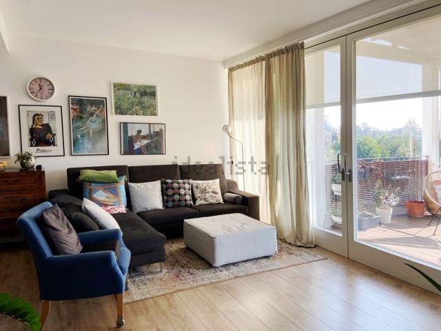Appartamento in vendita di 162 m² in Via Cesare Battisti