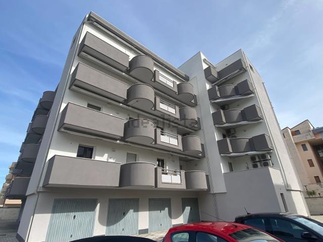 Appartamento in vendita di 162 m² in Via Adriatica Nord, 133